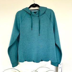 Mondetta Tokyo Hoodie with Scalloped bottom detail